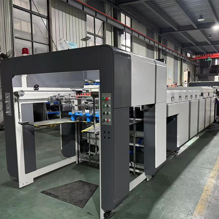 آلة طلاء الزيت بالأشعة فوق البنفسجية السميكة والورقية الأوتوماتيكية